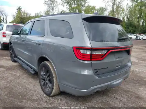 1C4RDJDGXPC598129 — 2023 Dodge Durango, foto 3 de IAAI, Parte delantera