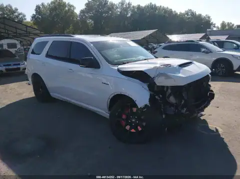 1C4SDJCT7RC175351 — 2024 Dodge Durango, Передня частина (Front End), фото до ремонту