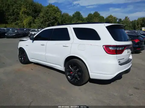 1C4SDJCT7RC175351 — 2024 Dodge Durango, photo 3 from IAAI, Front end