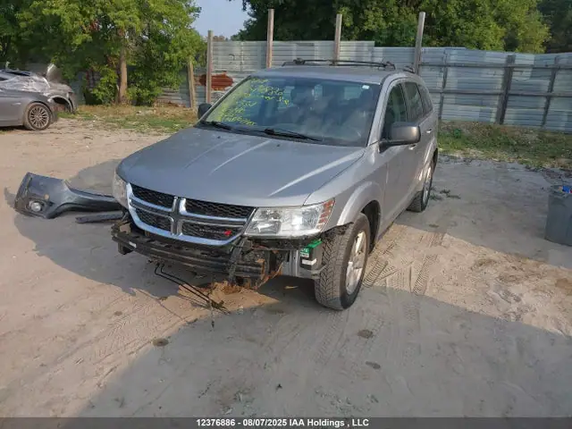 3C4PDCAB7FT669334 — 2015 Dodge Journey SE, photo 2 from IAAI 16.10.2026, Front end