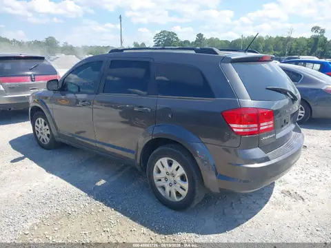 3C4PDCAB0HT706825 — 2017 Dodge Journey SE, foto 3 de IAAI 23.10.2026, Embargado por el acreedor