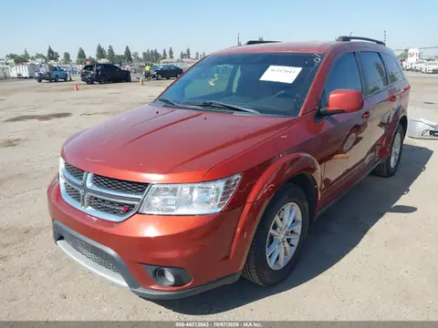 3C4PDDBG4ET271447 — 2014 Dodge Journey SXT, photo 2 from IAAI 20.10.2026, Left side