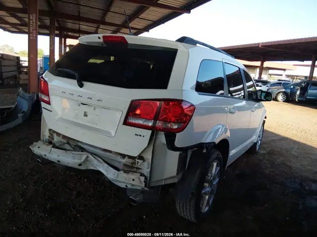 3C4PDCBG8HT705691 — 2017 Dodge Journey SXT, фото 4 с аукциона IAAI 29.09.2026, Передняя и задняя части