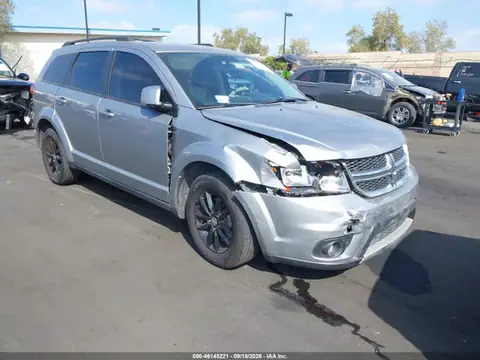3C4PDCBG0HT522740 — 2017 Dodge Journey SXT, Передня частина справа (Right Front), фото до ремонту