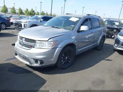 3C4PDCBG0HT522740 — 2017 Dodge Journey SXT, zdjęcie 2 z IAAI 23.10.2026, Prawy przód