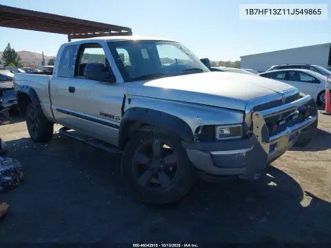 1B7HF13Z11J549865 — 2001 Dodge RAM, Передняя часть справа, фото до ремонта