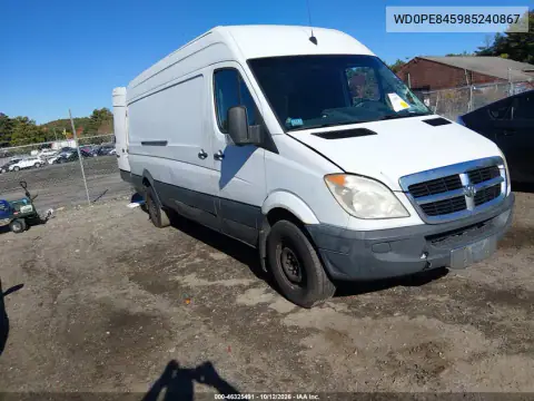 WD0PE845985240867 — 2008 Dodge Sprinter, Parte delantera, fotos antes de reparar