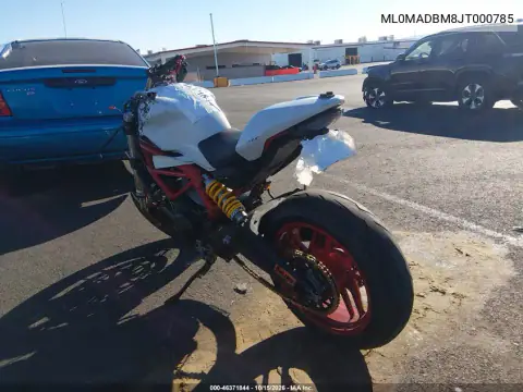 ML0MADBM8JT000785 — 2018 Ducati Monster, фото 3 з IAAI, Лівий і правий боки