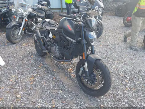 ZDMMAMDT7NB006291 — 2022 Ducati Monster, Передняя and задняя части (Front & Rear), before-repair photos