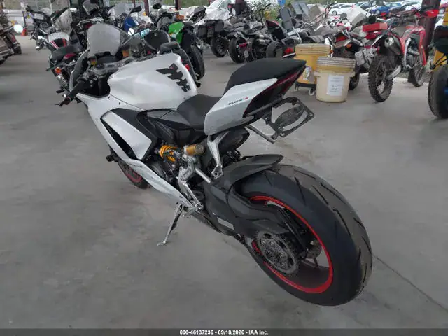 2021 Ducati Panigale V2 VIN ZDMHAATW2MB005186 фото 3