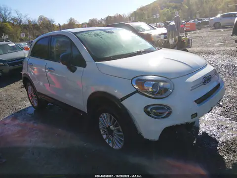 ZFBNF3A16NP980073 — 2022 Fiat 500X, Przód, zdjęć przed naprawą