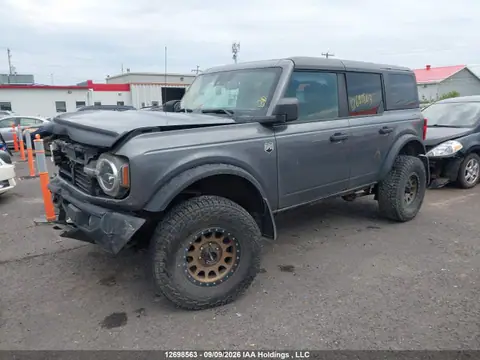 1FMEE5BP9MLA87668 — 2021 Ford Bronco Big Bend, foto 2 de IAAI 23.10.2026, Parte delantera