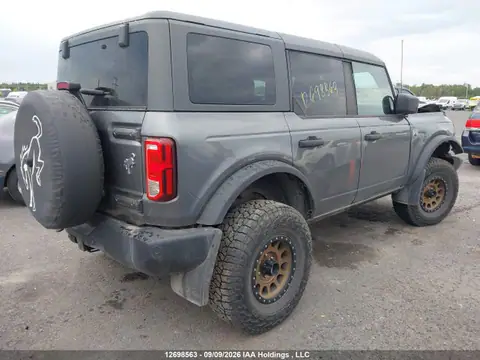 1FMEE5BP9MLA87668 — 2021 Ford Bronco Big Bend, foto 4 de IAAI 23.10.2026, Parte delantera