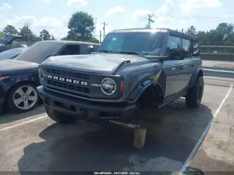 1FMEE5BP3MLA94034 — 2021 Ford Bronco, photo 2 from IAAI, Left front