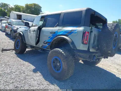 1FMEE5DP9MLA76974 — 2021 Ford Bronco, фото 3 з IAAI, Пошкодження з усіх боків
