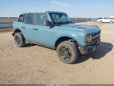 1FMEE5DH1PLB07616 — 2023 Ford Bronco, Zalanie (Flood), zdjęć przed naprawą