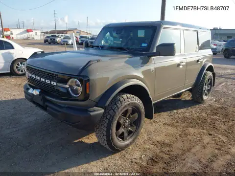 1FMDE7BH7SLB48707 — 2025 Ford Bronco, zdjęcie 3 z IAAI, Tył
