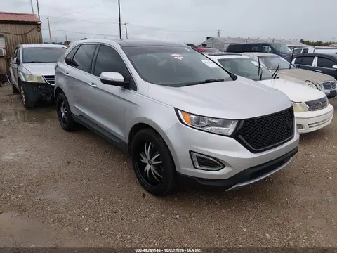 2FMPK4K9XHBB68102 — 2017 Ford Edge Titanium, Изъят кредитором (Repossession), фото до ремонта