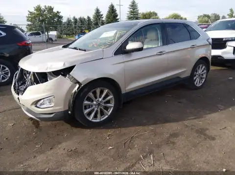 2FMPK4K98HBB35941 — 2017 Ford EDGE, foto 2 de IAAI, Parte delantera
