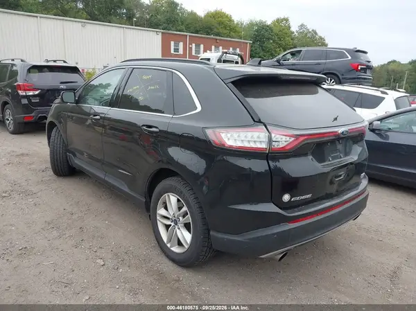 2FMPK4J96HBC06779 — 2017 Ford EDGE, photo 3 from IAAI, Front and rear