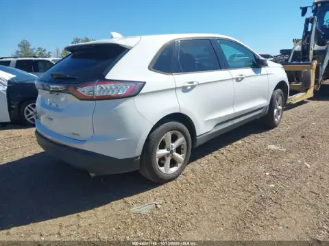2FMPK3G9XHBB69740 — 2017 Ford EDGE, zdjęcie 4 z IAAI, Uszkodzenia mechaniczne