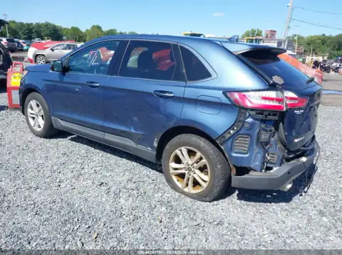 2FMPK4J99KBC30825 — 2019 Ford EDGE, zdjęcie 3 z IAAI 02.10.2026, Tył