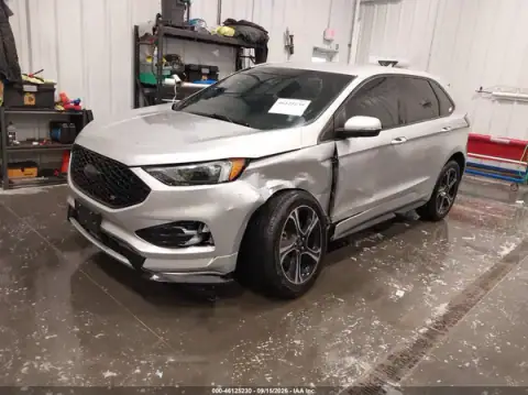 2FMPK4AP2KBC06185 — 2019 Ford EDGE, photo 2 from IAAI 22.10.2026, Left side
