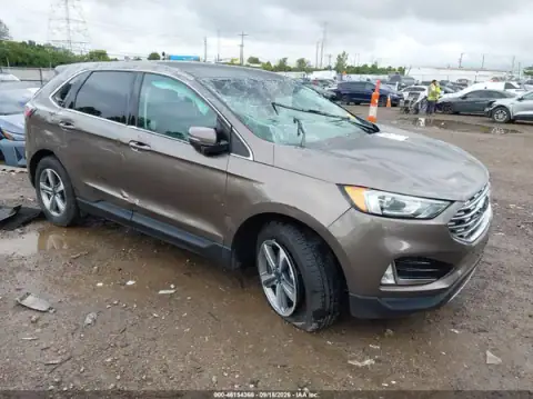 2FMPK4J97KBB68230 — 2019 Ford EDGE, Vuelco (Rollover), fotos antes de reparar