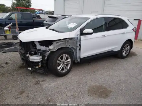 2FMPK4J91LBB13449 — 2020 Ford EDGE, ფოტო 2, IAAI, წინა ნაწილი
