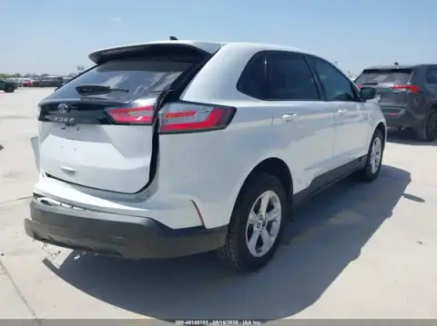 2FMPK3G99MBA51396 — 2021 Ford EDGE, zdjęcie 4 z IAAI, Tył
