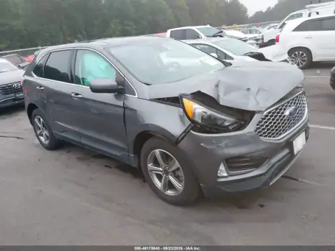 2FMPK4J93PBA07137 — 2023 Ford EDGE, Delantera derecha (Right Front), fotos antes de reparar