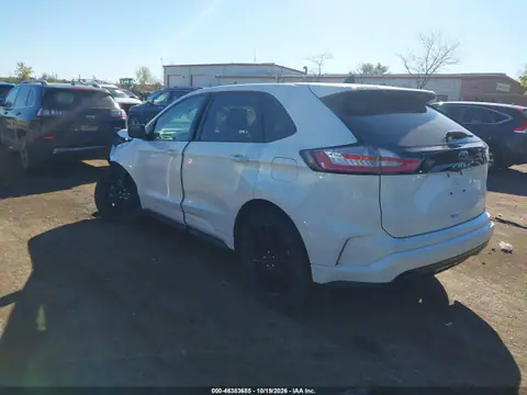 2FMPK4J91RBA44349 — 2024 Ford EDGE, foto 3 de IAAI, Parte delantera