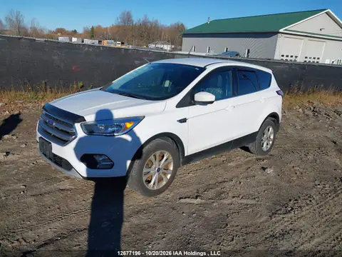 1FMCU0GD7HUD47156 — 2017 Ford Escape SE, фото 2 з IAAI 27.10.2026, Правий бік