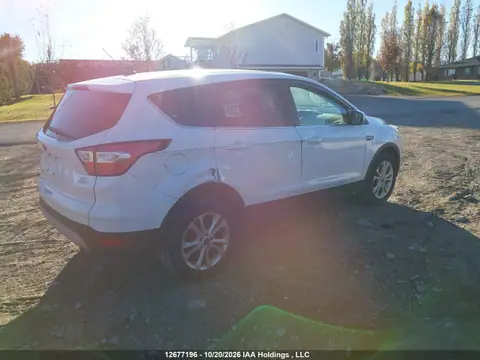 1FMCU0GD7HUD47156 — 2017 Ford Escape SE, фото 4 з IAAI 27.10.2026, Правий бік
