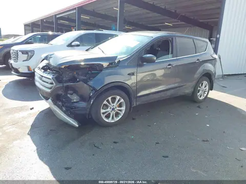 2017 Ford ESCAPE SE VIN 1FMCU9GD7HUB10087 фото 2