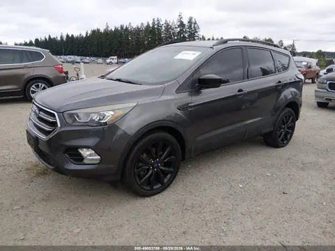 2017 Ford ESCAPE SE VIN 1FMCU9GD1HUD58237 фото 2