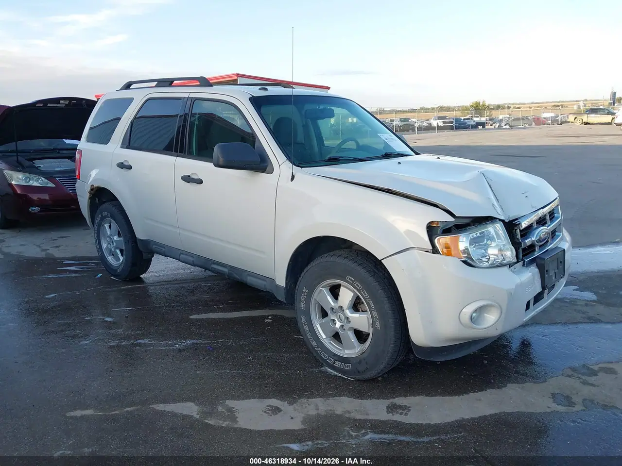 1FMCU93739KC68228 — 2009 Ford Escape, photo 2 from IAAI, Front end