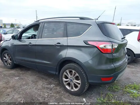 2017 Ford Escape VIN 1FMCU9GD4HUD96741 фото 3