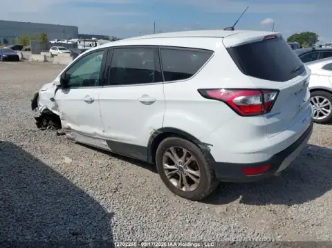 1FMCU0GD6HUD46175 — 2017 Ford Escape, photo 3 from IAAI 24.09.2026, Left front