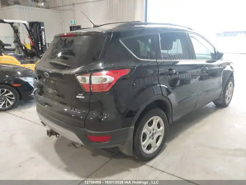2017 Ford Escape VIN 1FMCU9GD6HUE78728 фото 4