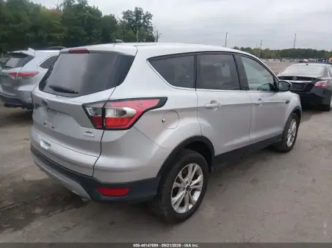 1FMCU0GD3HUD33304 — 2017 Ford Escape, фото 4 с аукциона IAAI 08.10.2026, ЕСТЕСТВЕННЫЙ ИЗНОС