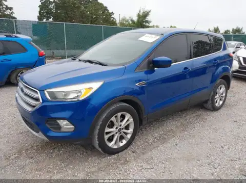 1FMCU0GD6HUC28577 — 2017 Ford Escape, zdjęcie 2 z IAAI, Tył