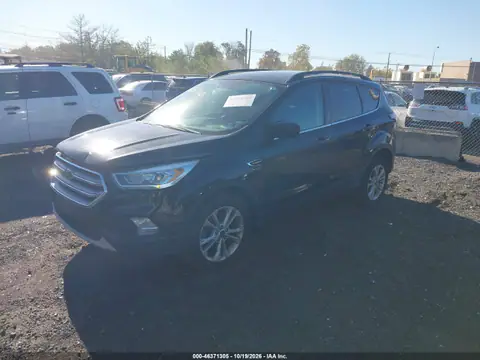1FMCU0GD9HUD58367 — 2017 Ford Escape, zdjęcie 3 z IAAI 26.10.2026, Normalne zużycie