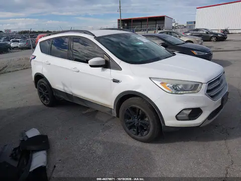 1FMCU9GD1HUE55714 — 2017 Ford Escape, photo 2 from IAAI, Left side