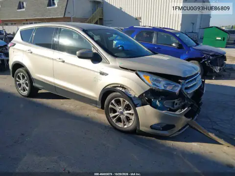1FMCU0G93HUE86809 — 2017 Ford Escape, zdjęcie 2 z IAAI, Przód