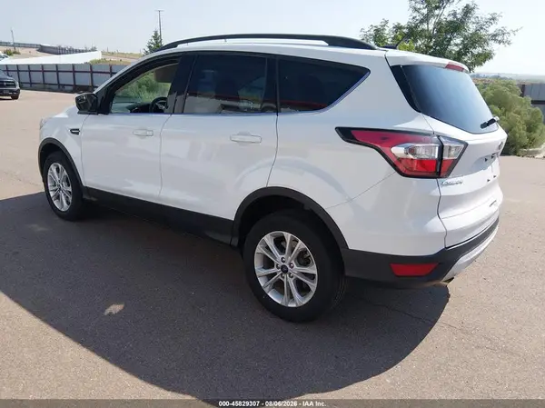 1FMCU9GD2JUD08792 — 2018 Ford Escape, zdjęcie 3 z IAAI 07.10.2026, Normalne zużycie