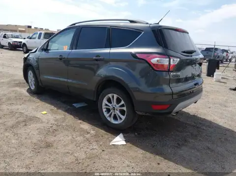 1FMCU0GD4JUB83208 — 2018 Ford Escape, фото 3 с аукциона IAAI, опрокидывание