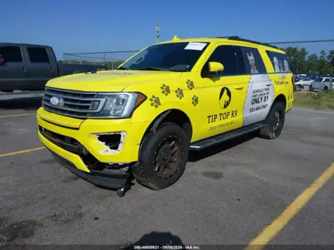 1FMJK1HTXJEA27418 — 2018 Ford Expedition, photo 2 from IAAI 07.10.2026, Normal wear