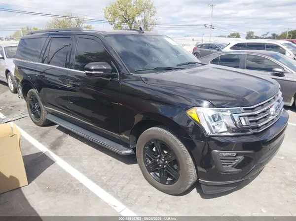 1FMJK1HT3MEA78666 — 2021 Ford Expedition, Задняя часть (Rear), фото до ремонта