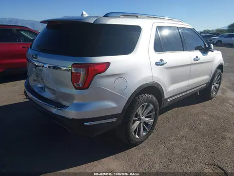 1FM5K7F84JGC16217 — 2018 Ford Explorer Limited, фото 4 з IAAI 22.10.2026, Задня частина